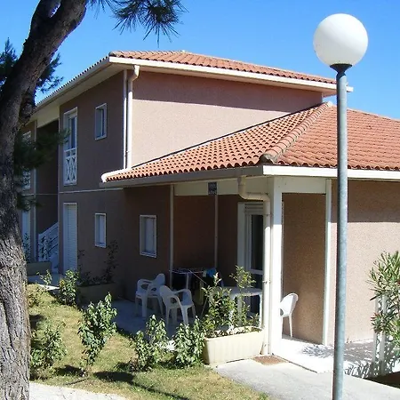 Debussy Holiday park Carnoux-en-Provence