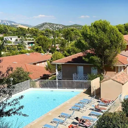 Debussy Holiday park